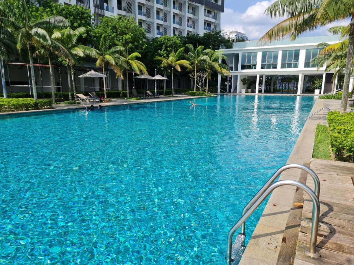 Sweet Homes At Cybersquare Cyberjaya Exterior foto